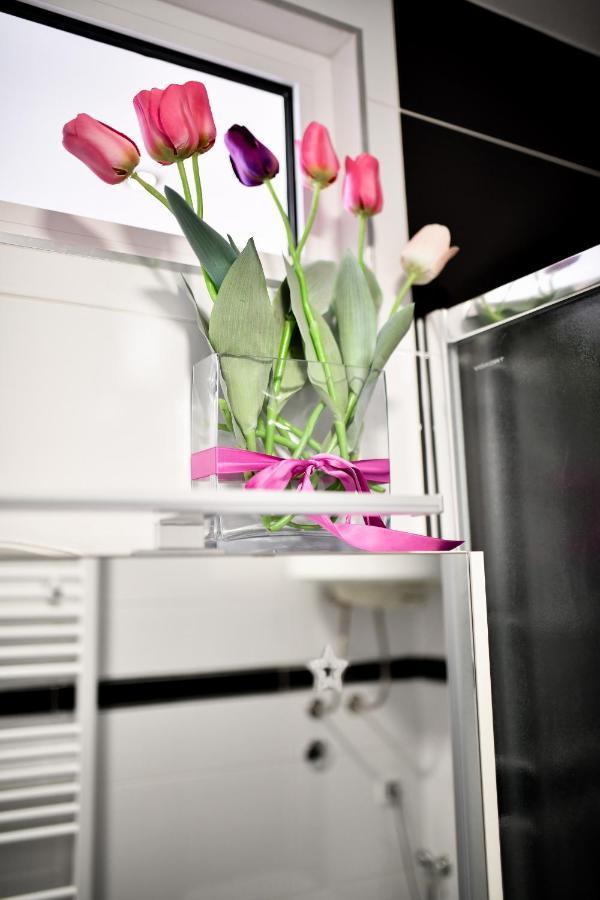 Lauris Luxury Apartment Zara Esterno foto