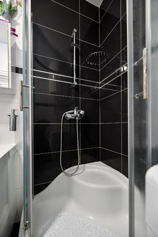 Lauris Luxury Apartment Zara Esterno foto