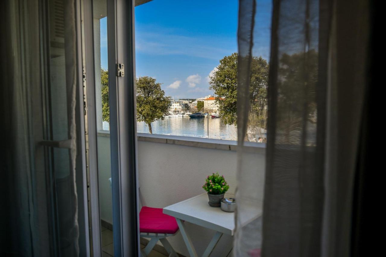 Lauris Luxury Apartment Zara Esterno foto