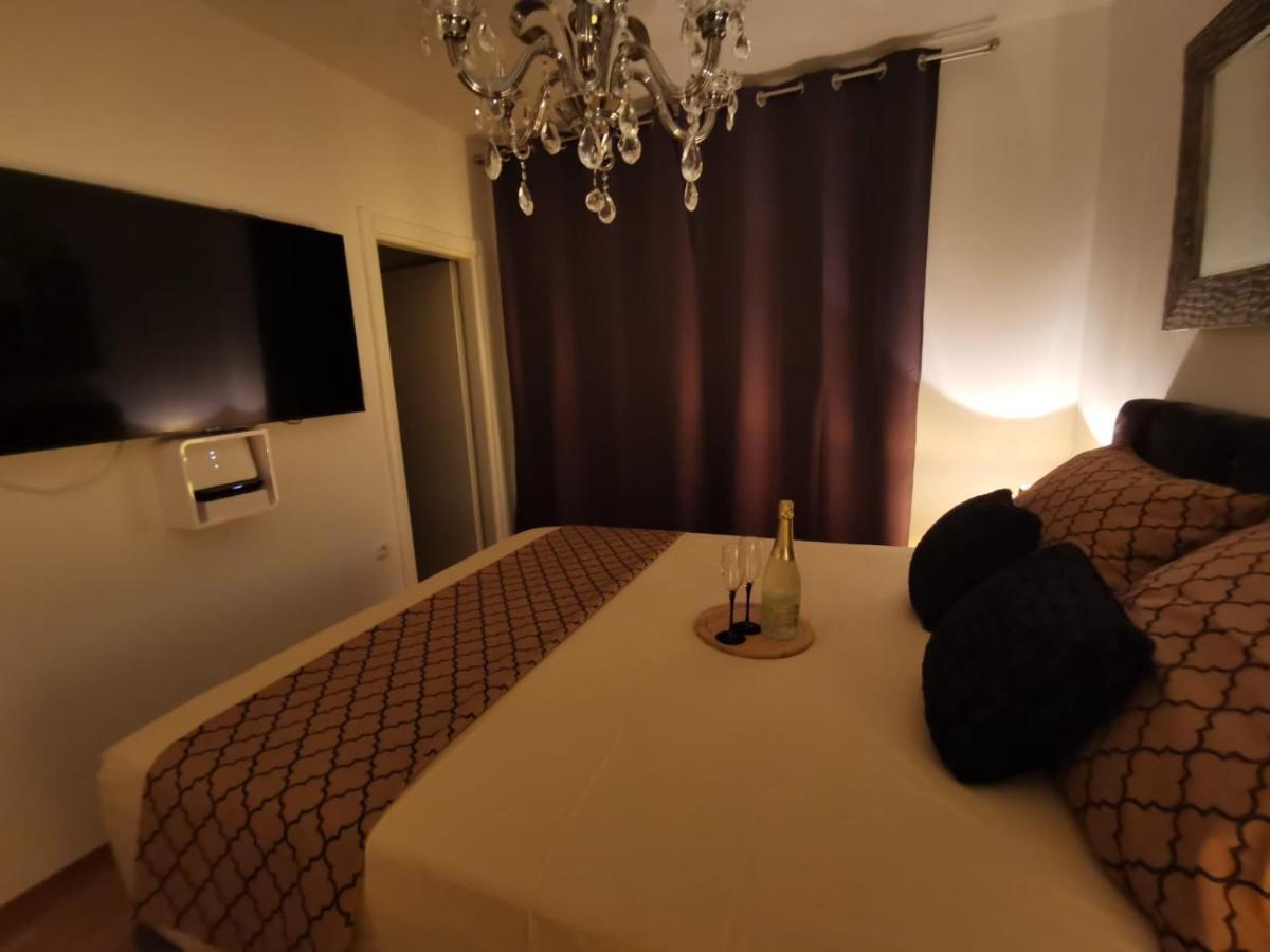 Lauris Luxury Apartment Zara Esterno foto